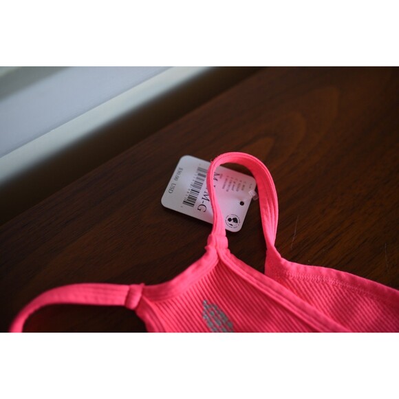 Free People BLACK Make a Move Bra Large and Hot Pink Happiness runs crop top m/l - Picture 6 of 15
